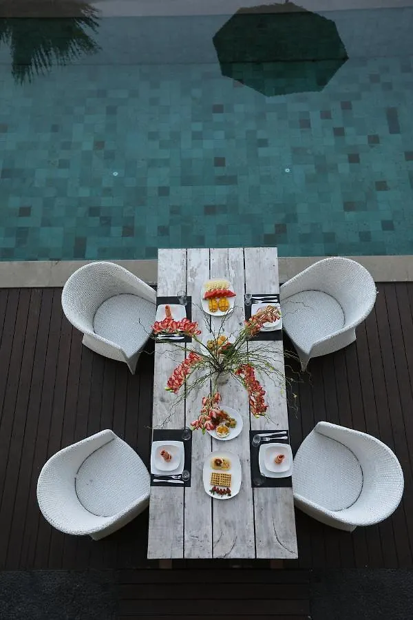 Charlotte The Height Villa Jimbaran Indonesia