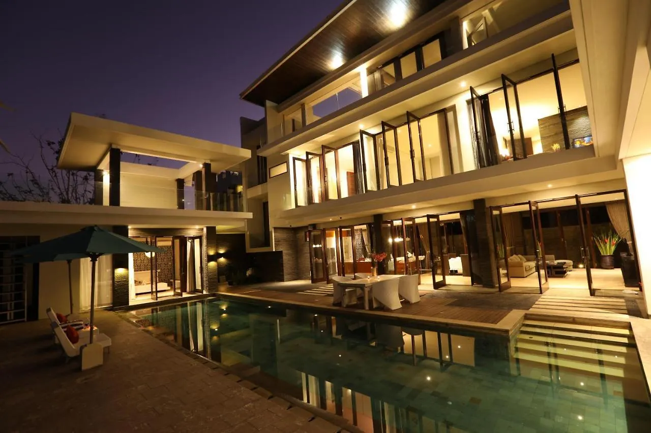 Charlotte The Height Villa Jimbaran Indonesia